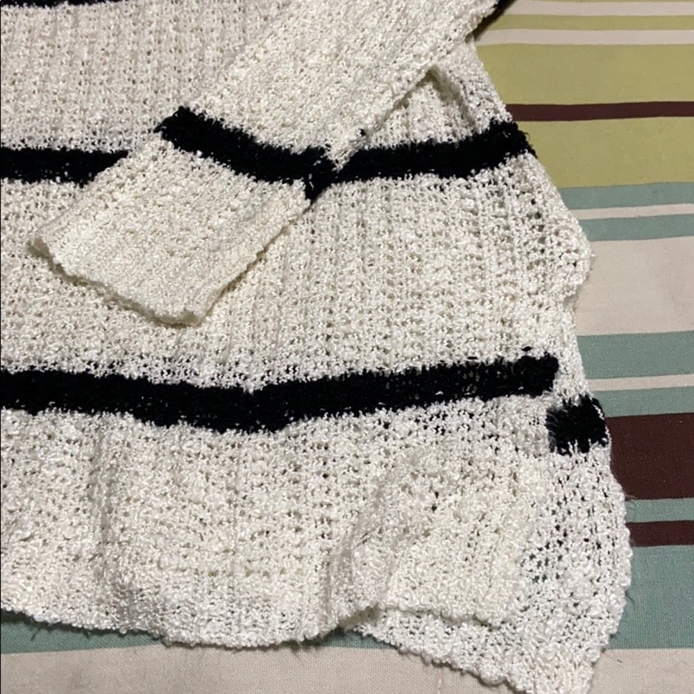 Oversized Pullover Sweater. Euc! - image 3